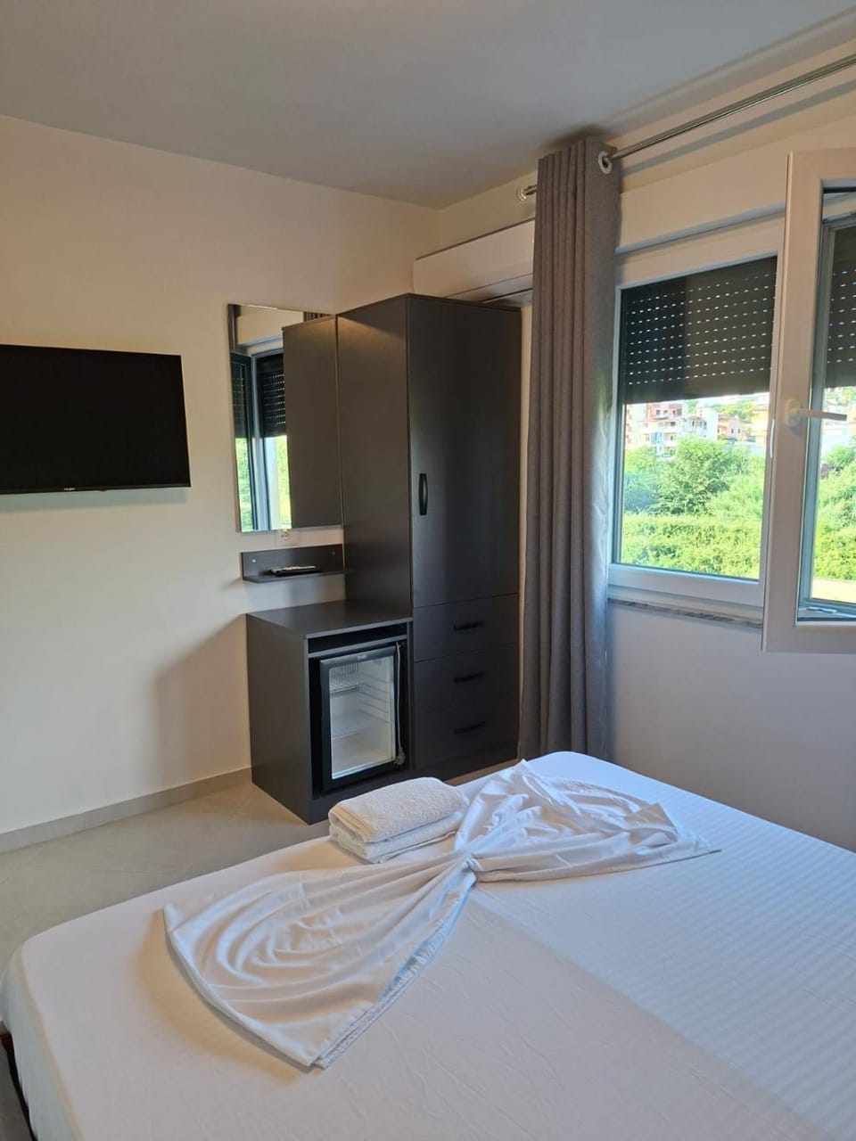 Dio Rooms Bed and Breakfast in Tirana County, Albania