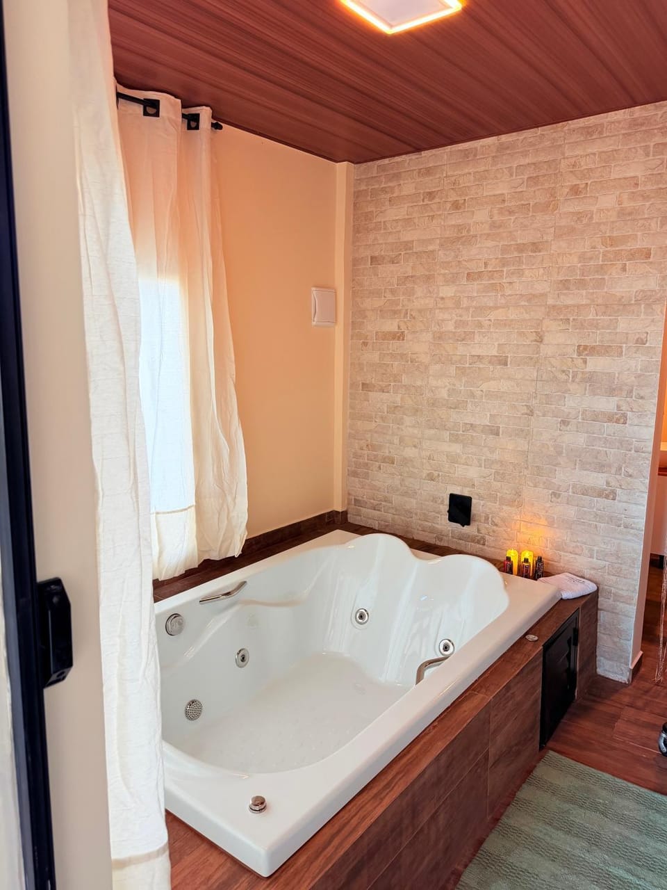 Casa da Árvore , Recanto Monte Trigo Bed and Breakfast in São Francisco do Sul