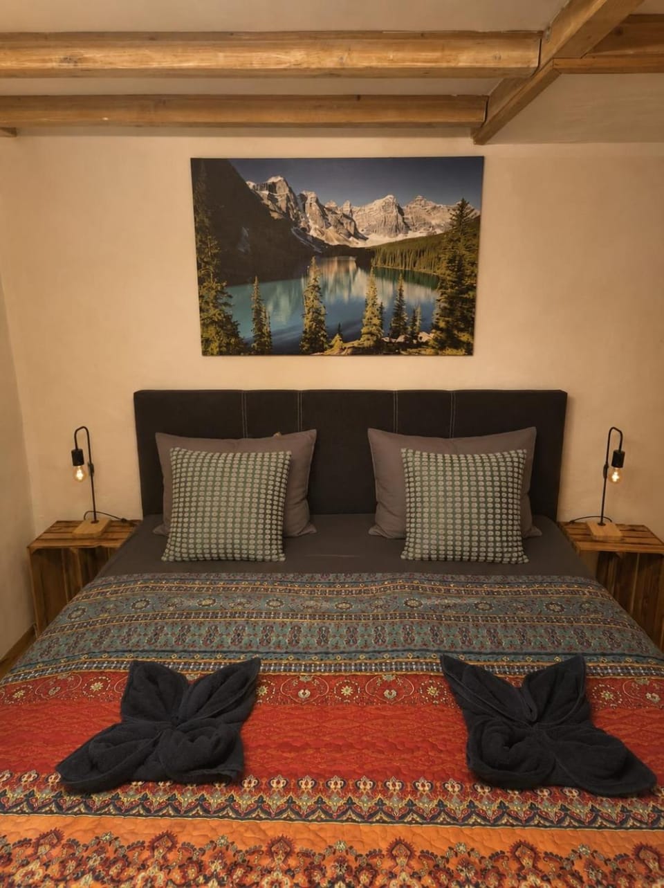 Bed, Bedroom