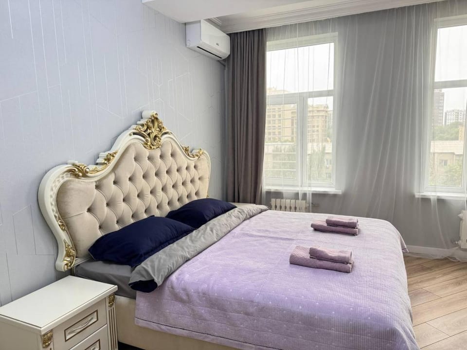Bed, TV and multimedia, Bedroom, towels, wardrobe, air conditioner