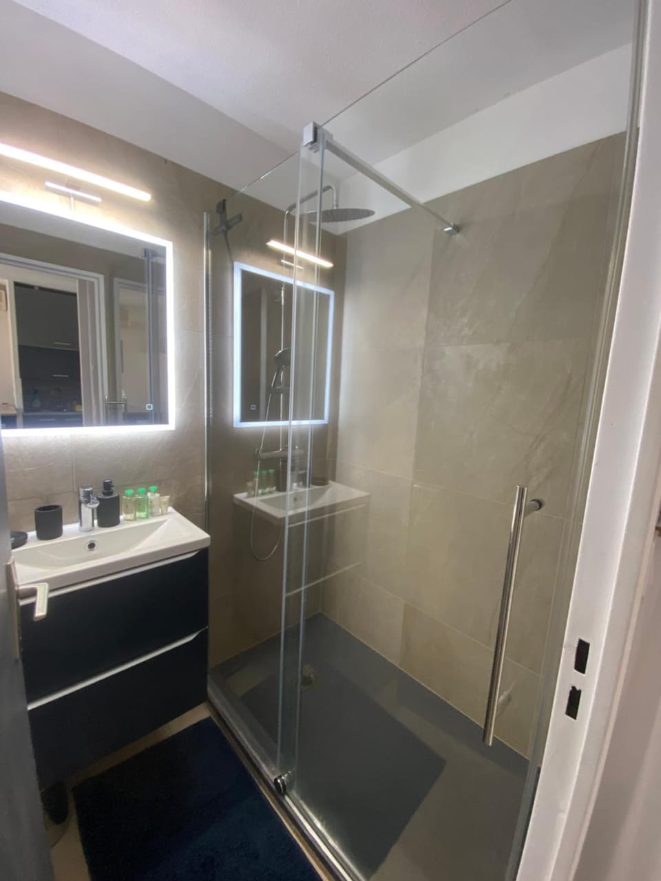 Shower, Bathroom