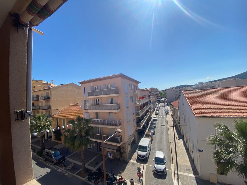 City view, City view
