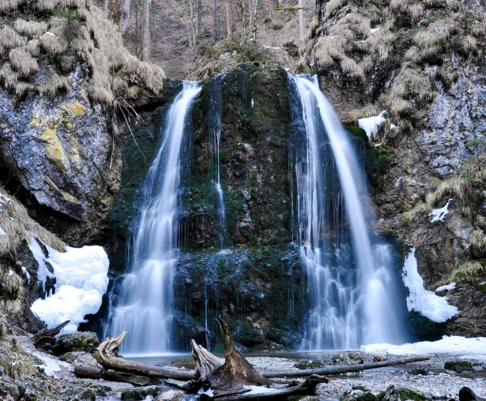 Nearby landmark, Activities