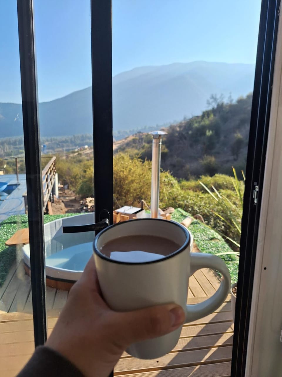 Tu rinconcito entre cerros Campground/ 
RV Resort in O'Higgins, Chile