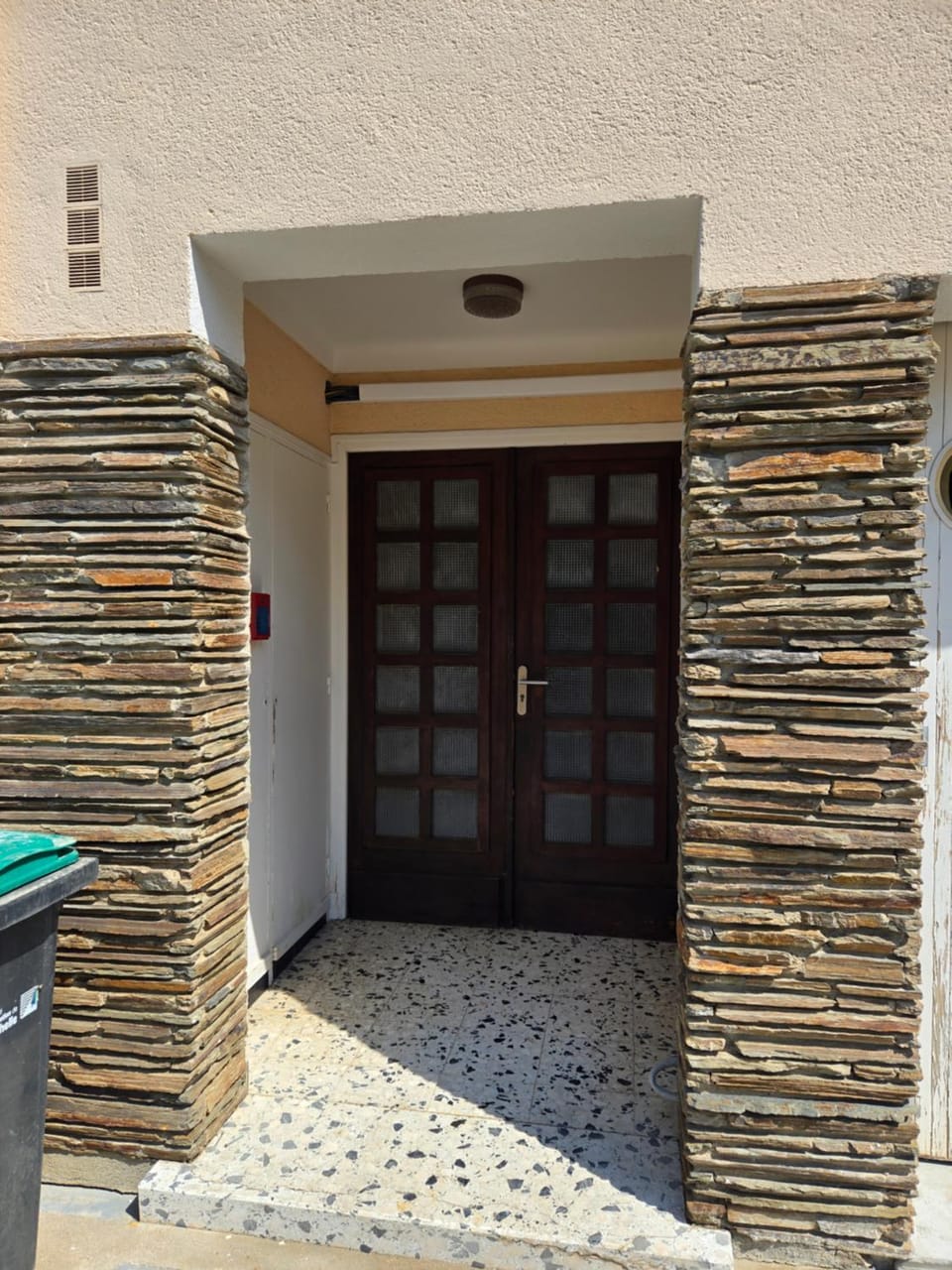 Yamna Apartment in Perpignan