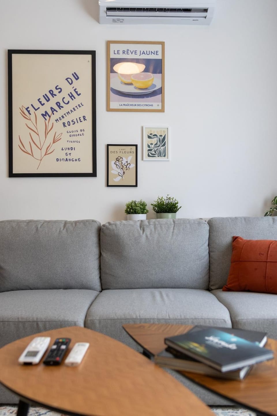 Premium 1BR Old Town Apt with AC close to Michalska Gate Apartment in Bratislava