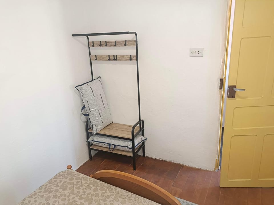 Bedroom, wardrobe