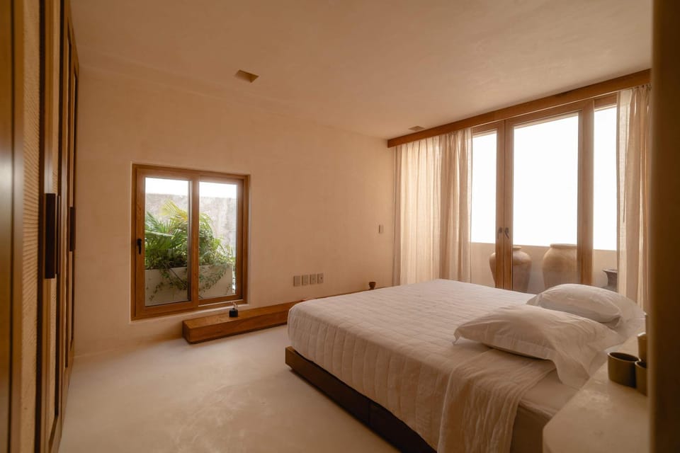Luxury Villa Rooftop Pool 4BR Security House in State of Quintana Roo