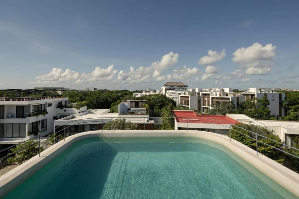 Luxury Villa Rooftop Pool 4BR Security House in State of Quintana Roo