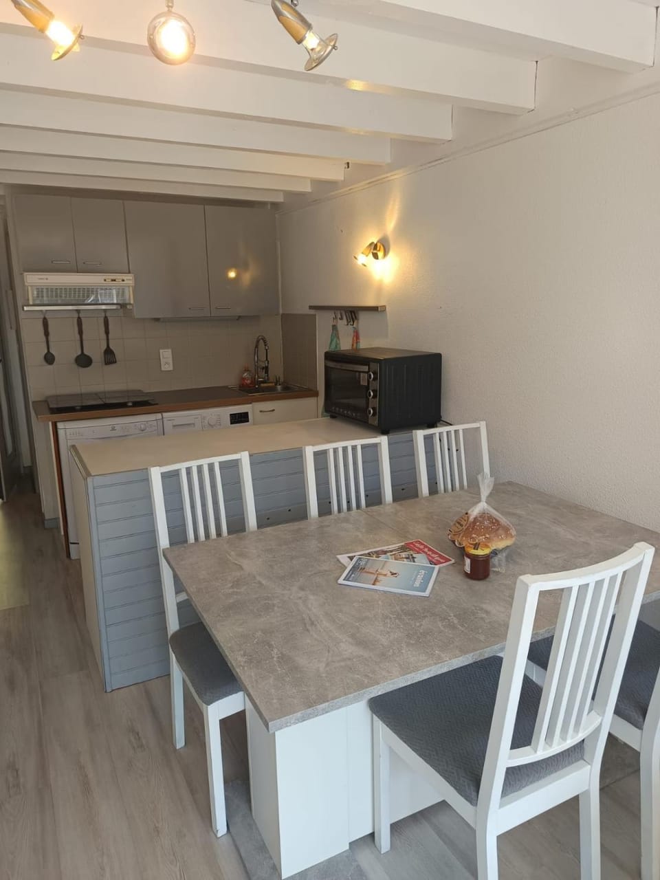 Dining area, oven, stove, kitchen