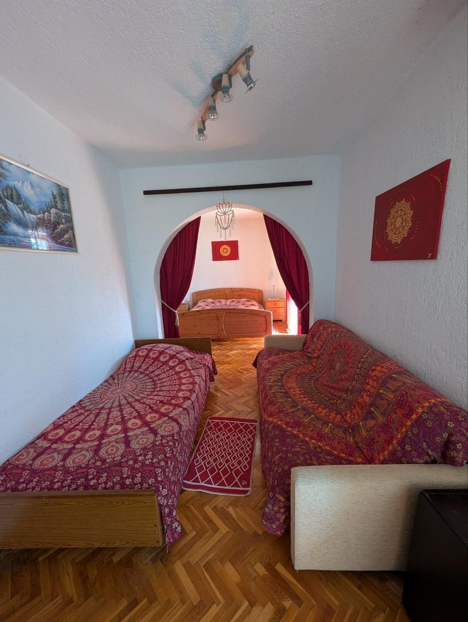 Rotes Appartment am Meer mit Meerblick ca 180 Meter Luftlinie vom Strand Apartment in Lika-Senj County