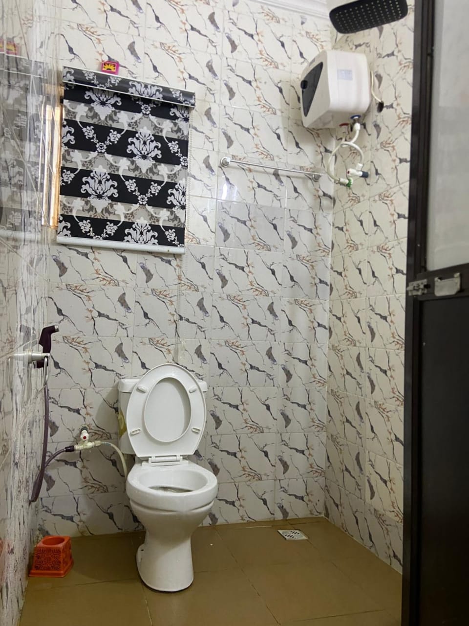 Hollysee Hotel & Suites Apartment in Lagos