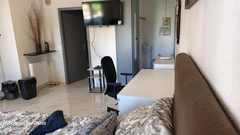 Apartment 33, Cozy studio and free parking Apartment in Mulhouse