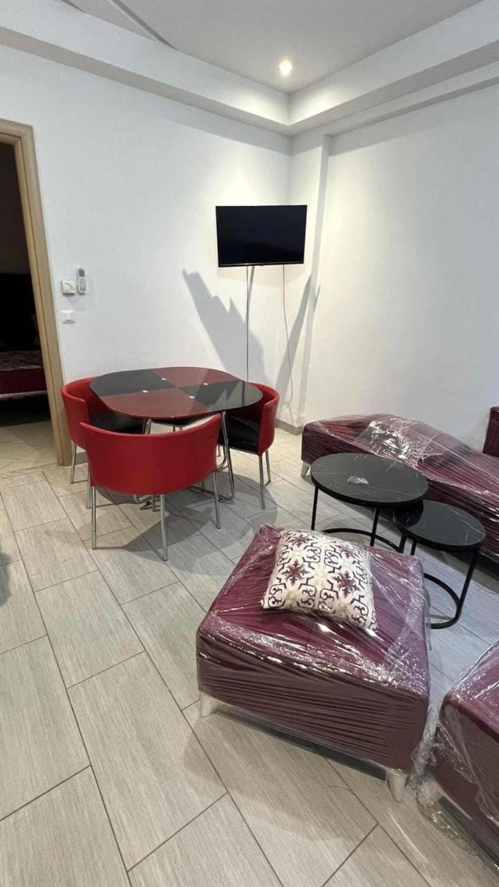 Résidence Golden Beach à 50 m de la plage Apartment in Mrezga