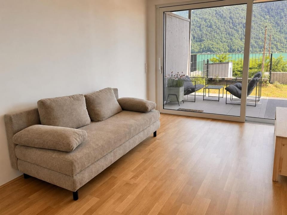 Lakeside Garden Ossiacher See Apartment in Villach