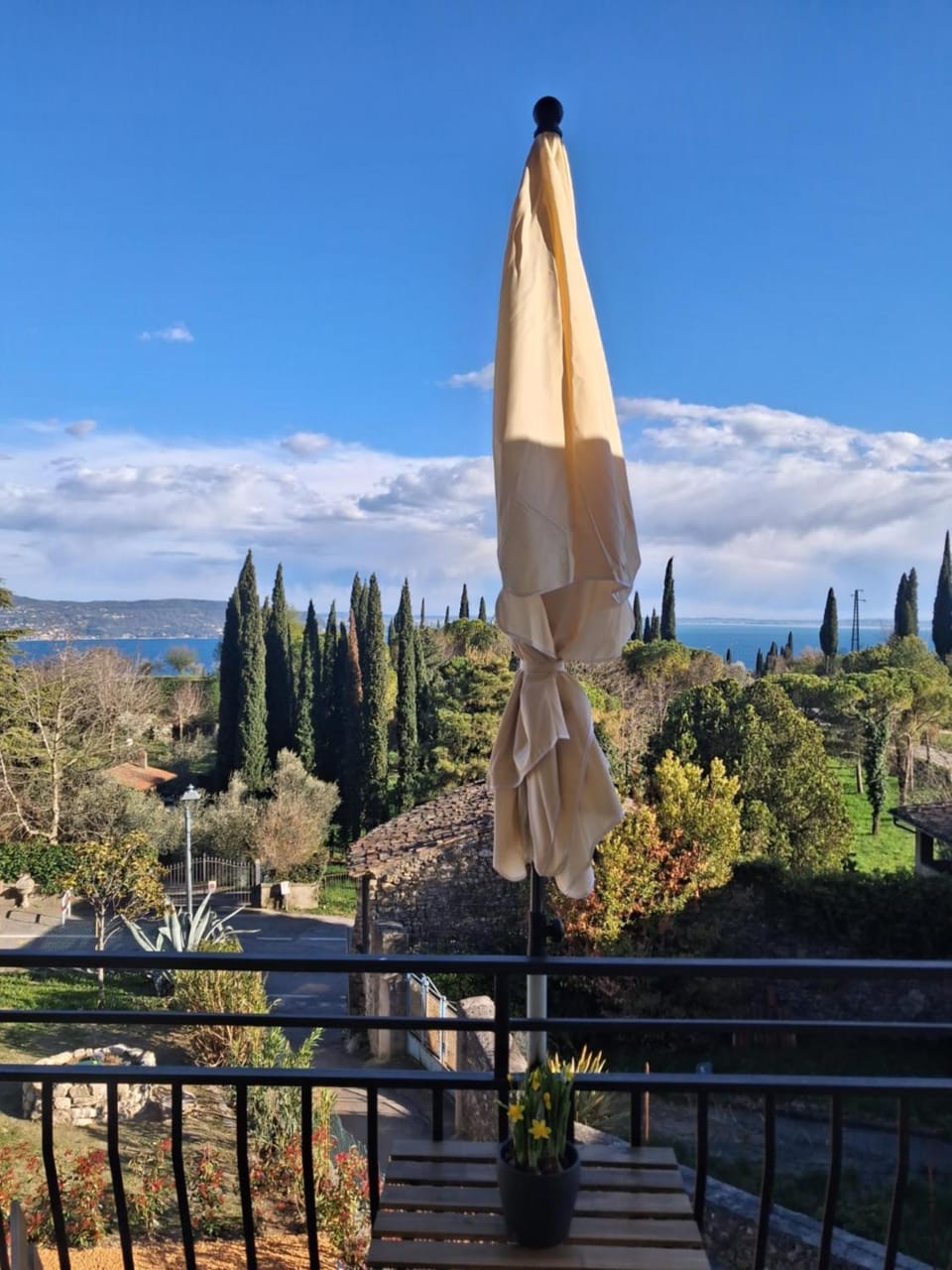 View (from property/room), Balcony/Terrace