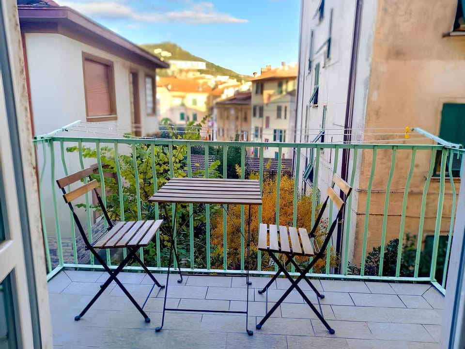 View (from property/room), Balcony/Terrace