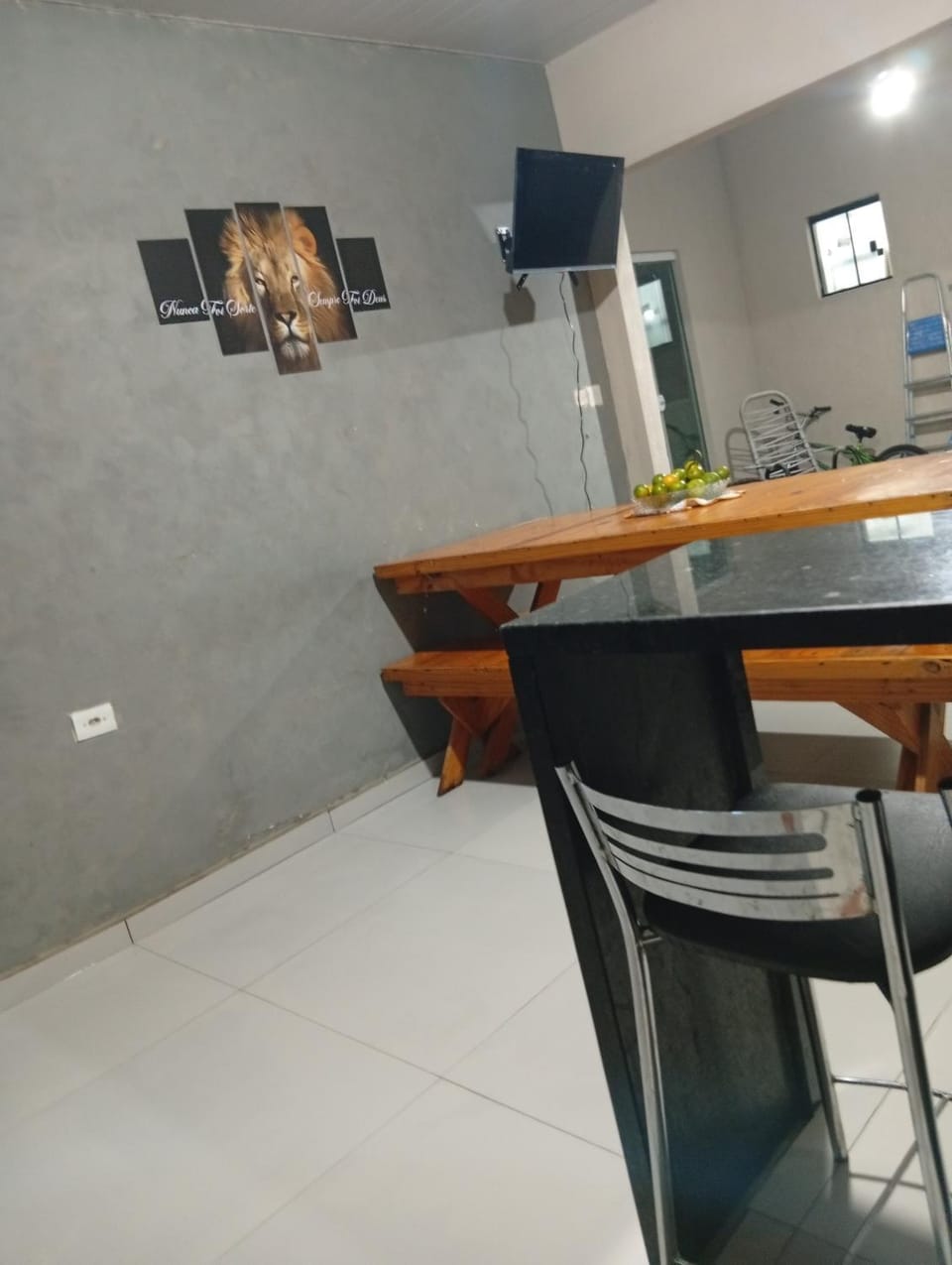 Quarto em edícula com banheiro espaço privativo Vacation rental in Foz do Iguaçu