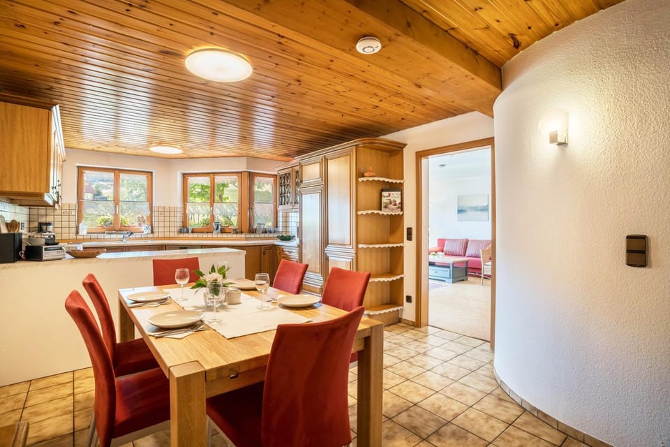Property building, Kitchen or kitchenette, Living room
