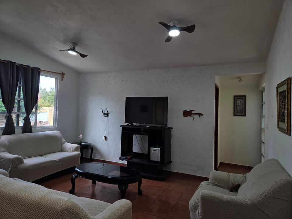 Casa Estrada House in State of Querétaro