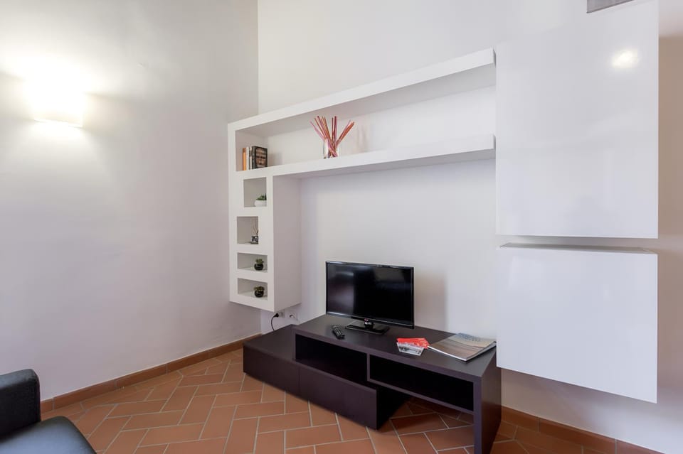 Communal lounge/ TV room, TV and multimedia