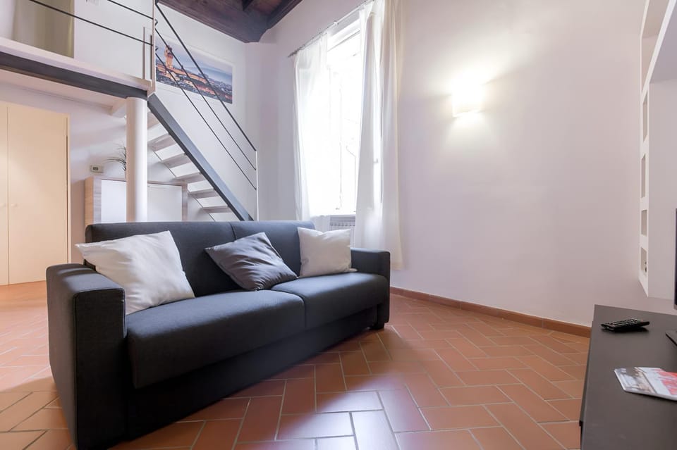 Bed, Living room