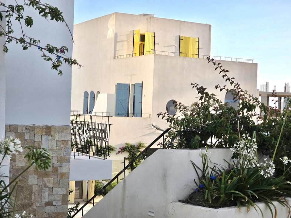 Santorini Studio 2 - Dhermi, Drymades 70m to Beach Apartment in Vlorë County, Albania