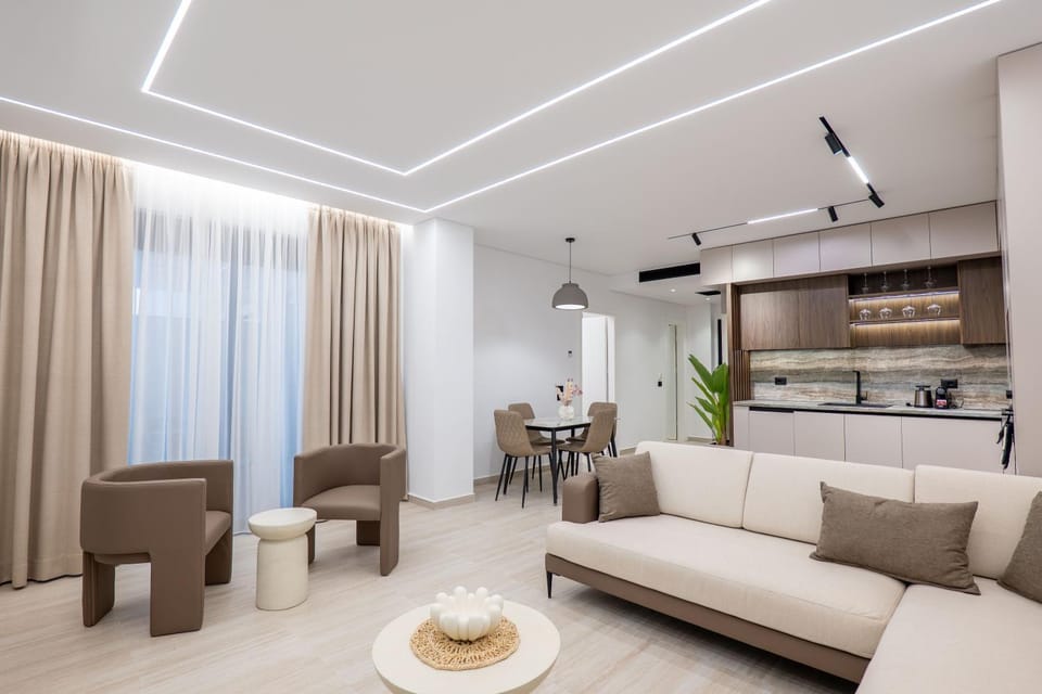 Kitchen or kitchenette, Living room, Seating area, Dining area