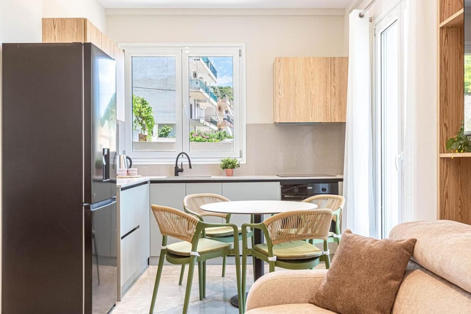 New Dhermi Icon 1 - Parking and Kitchen Apartment in Dhërmi
