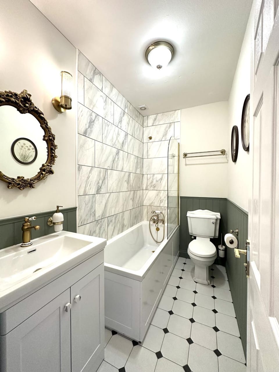 Bathroom, Bath