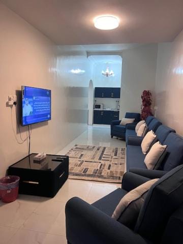 Communal lounge/ TV room, TV and multimedia, Living room, Photo of the whole room, Seating area, Evening entertainment