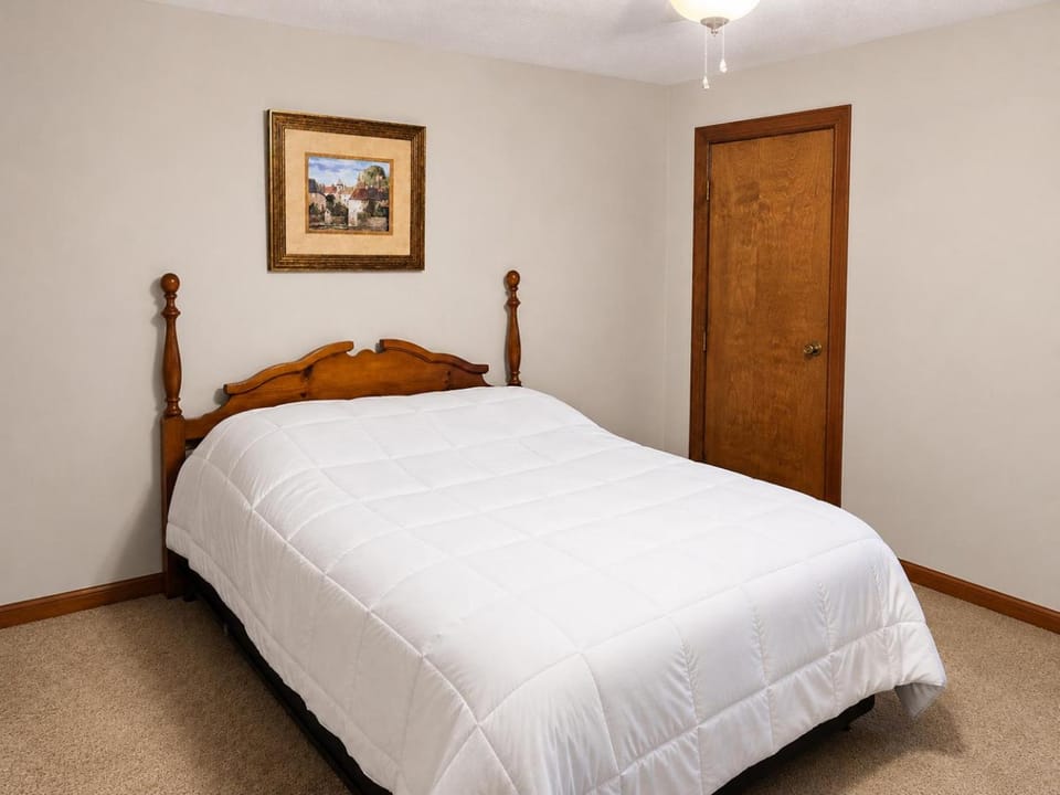 Kaw Drive Guest House Vacation rental in Olathe