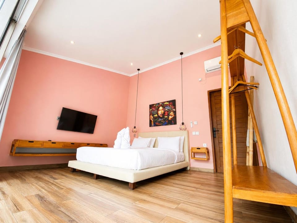 Bed, Photo of the whole room, Bedroom