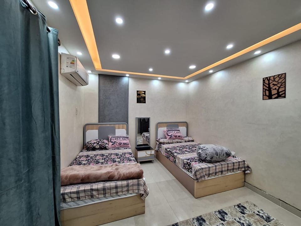 إقامة راقية في عباس العقاد شقة فندقية بغرفتي نوم تكييف كامل واي فاي سريع تشطيب فاخرة Apartment in Cairo Governorate