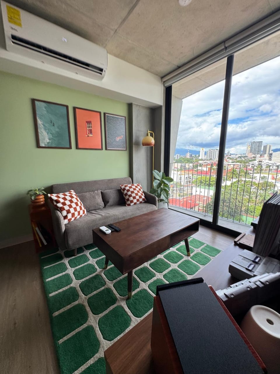 Living room, Seating area