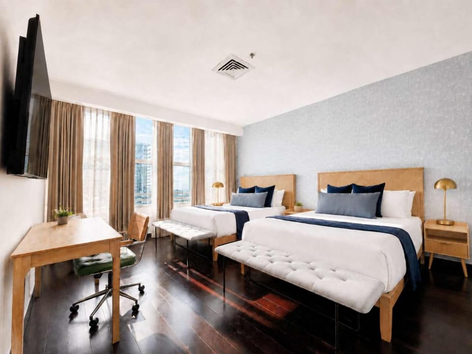 Huge 2-Story Brickell Penthouse Free Parking Apartment in Brickell