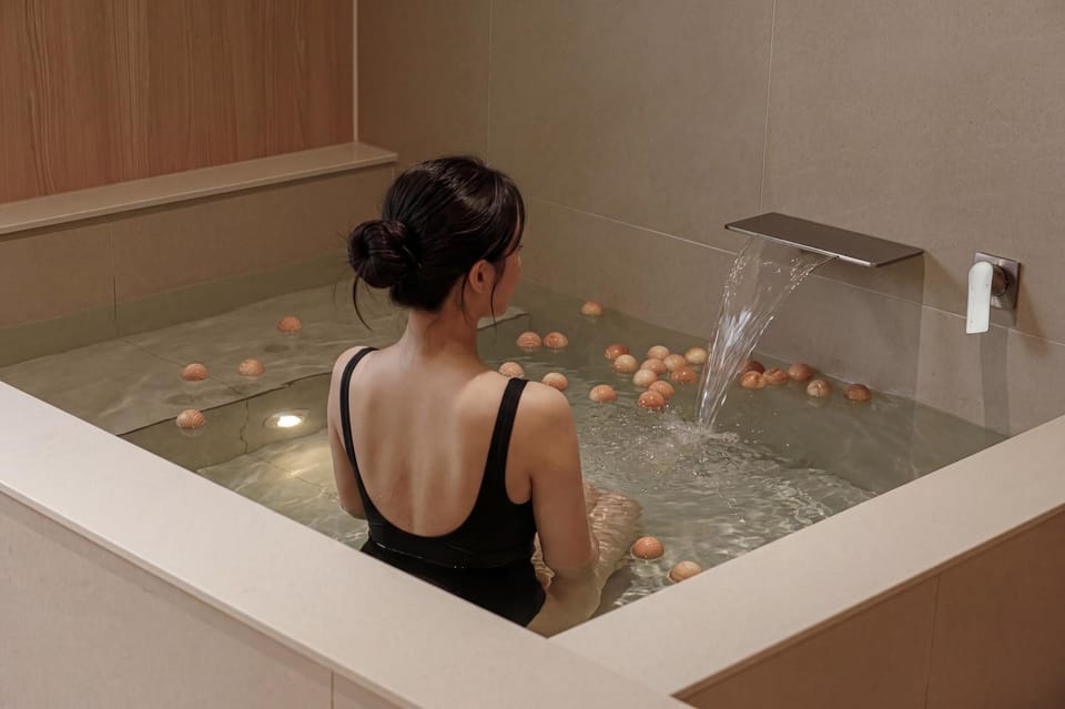 Hot Tub, Spa and wellness centre/facilities