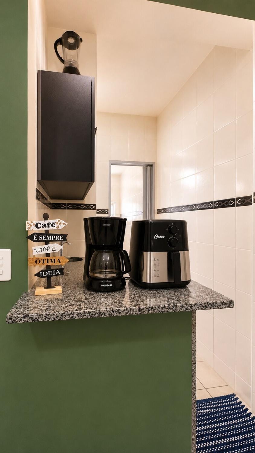 Coffee/tea facilities, Kitchen or kitchenette