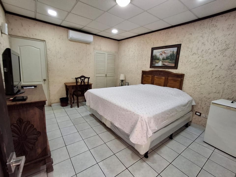 Hotel La Estacion Inn in El Salvador