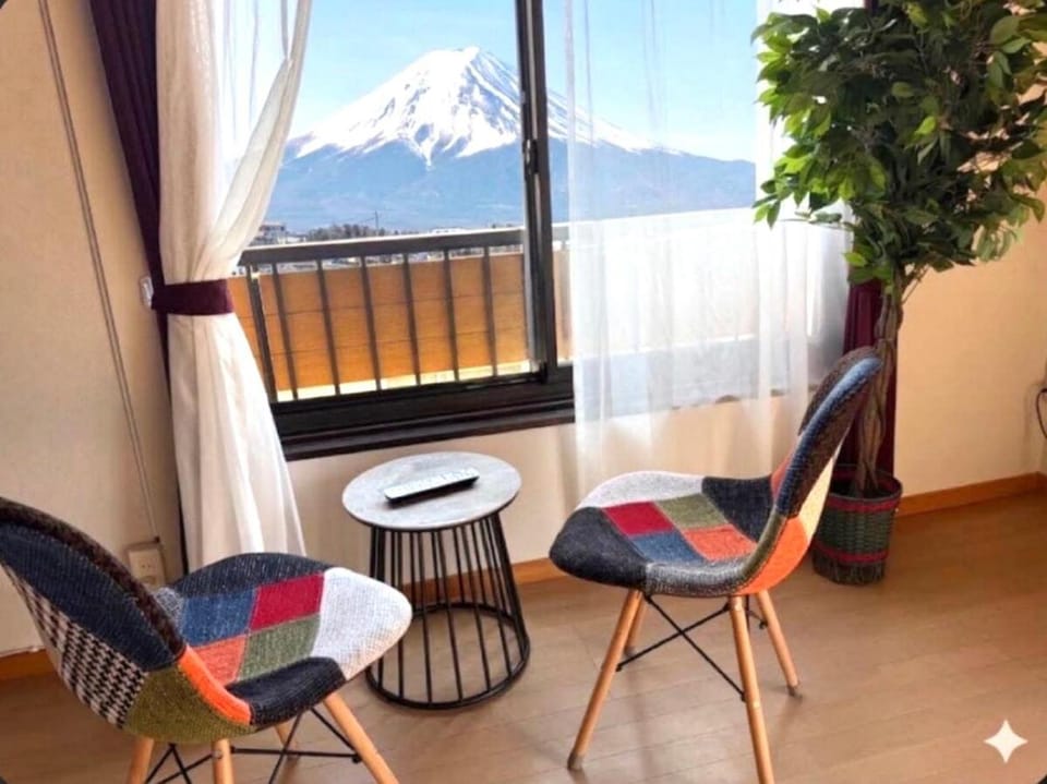 Fuji Station is a 5-minute walk Chaka's Guest House FUJI Apartment in Shizuoka Prefecture