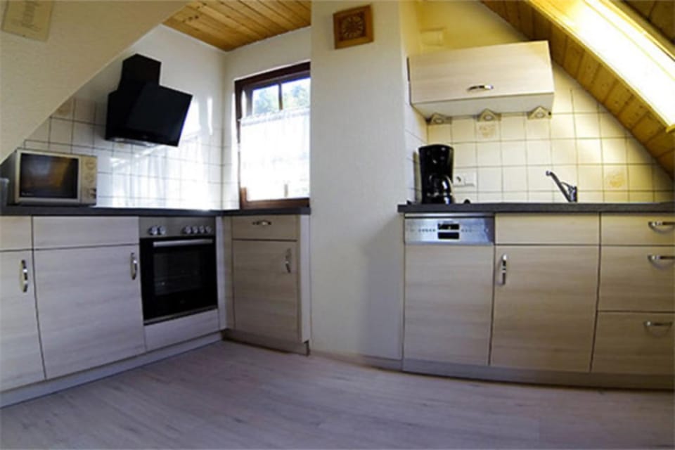 Property building, Kitchen or kitchenette, Living room