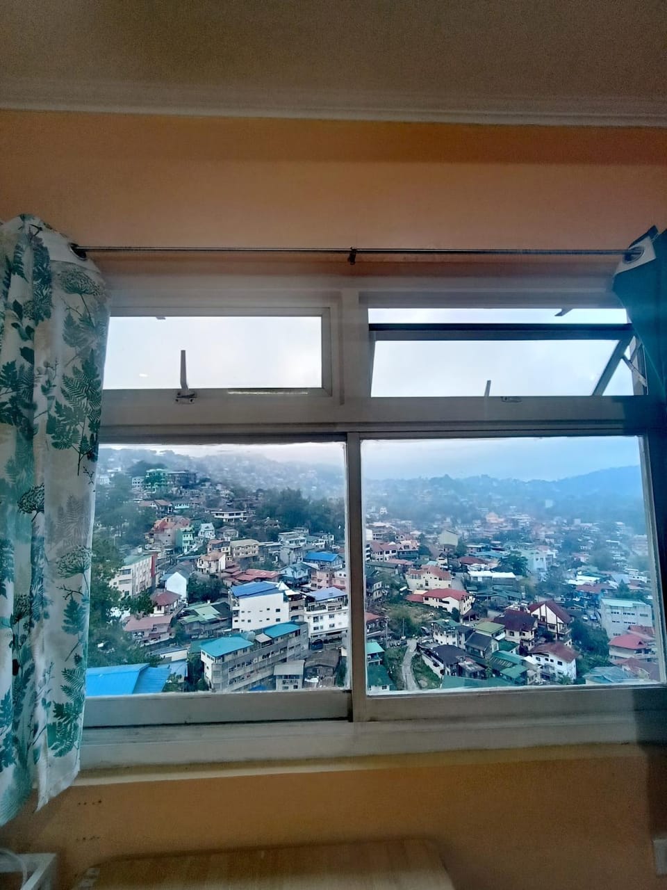 Home in Town with Amazing City Lights View Apartment in Baguio