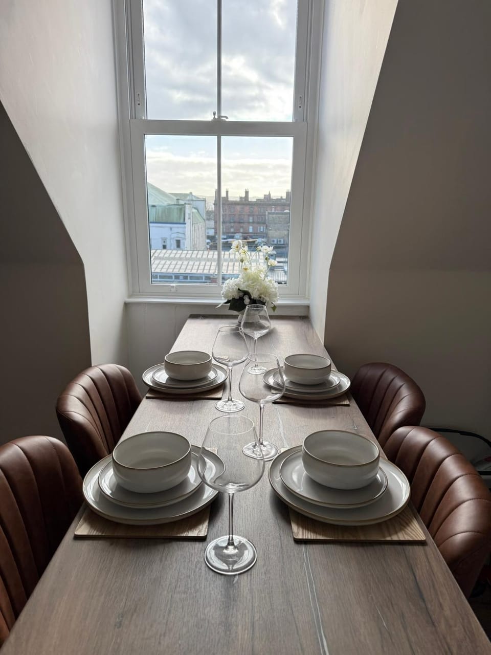 Central Ayr Attic Apartment plus Views Apartment in Ayr