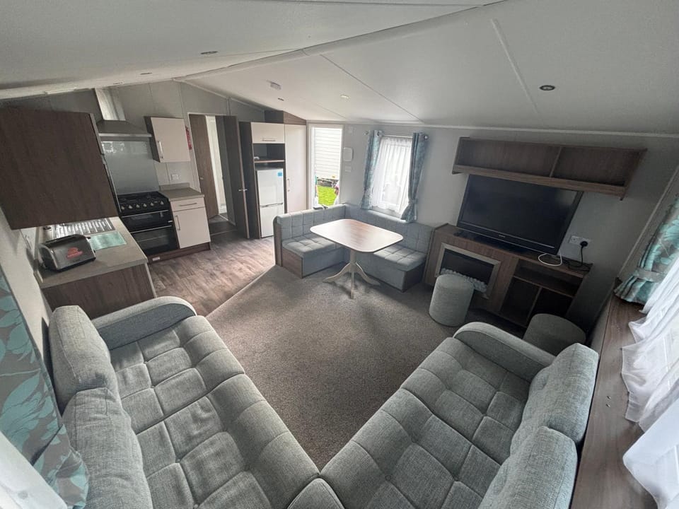 Explorer45 Resort in Poole