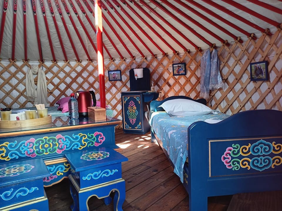 Notre yourte mongole Luxury tent in Auvergne-Rhône-Alpes