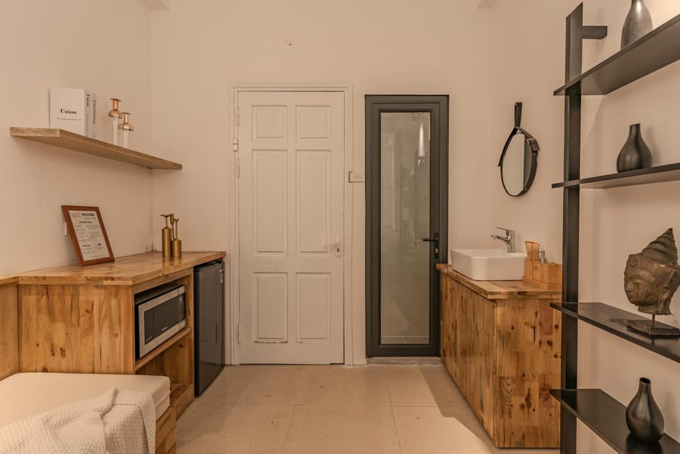 Hustle Bustle l OldQuarter,Netflix & Free laundry Apartment in Hanoi