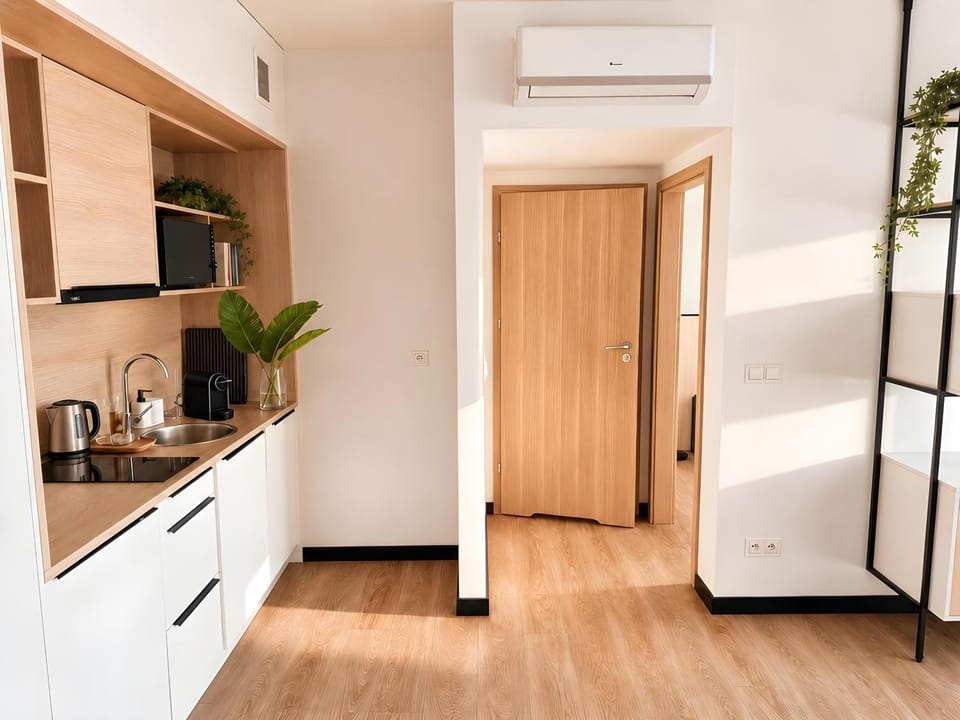 Kitchen or kitchenette