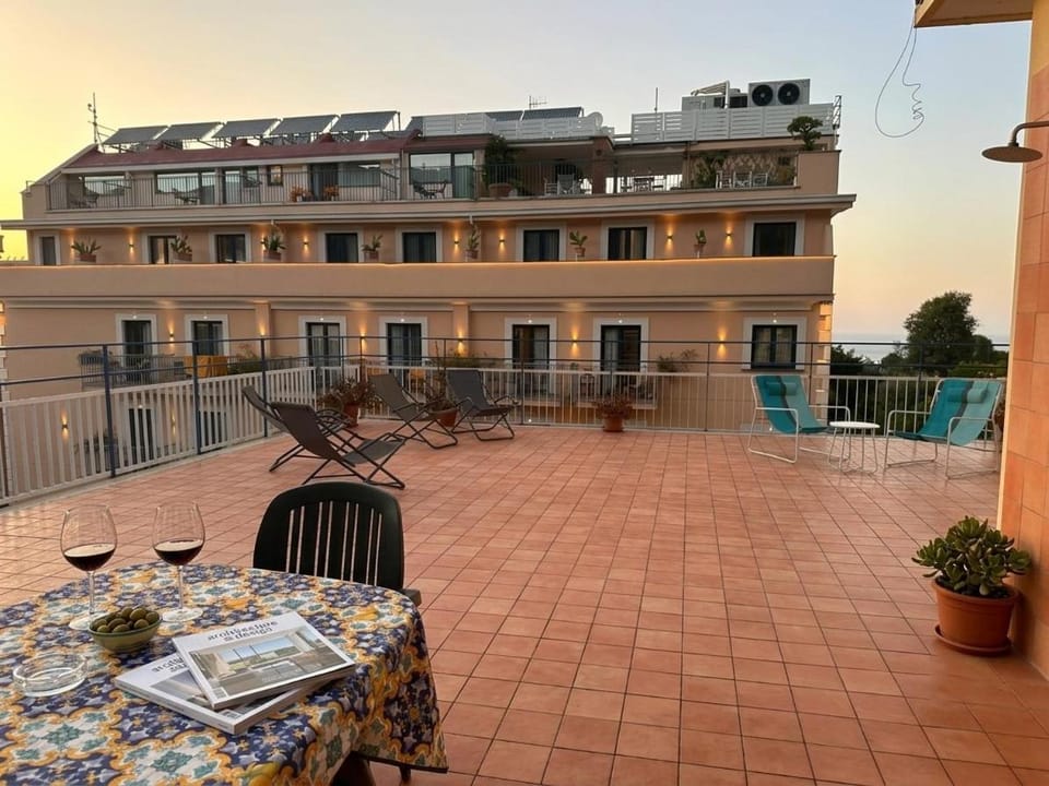 Rooftop Carrillo Apartment in Sant Agnello