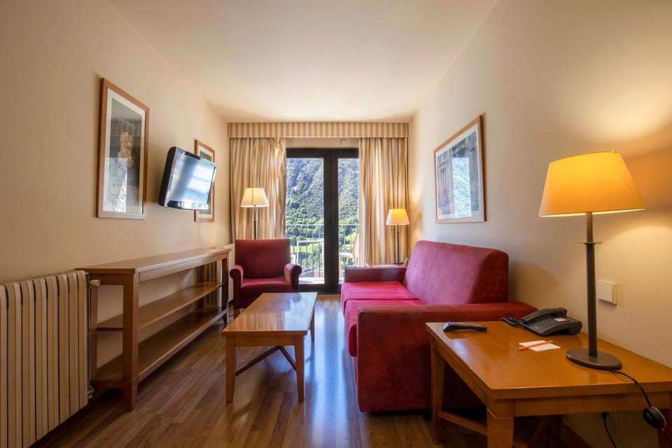 TV and multimedia, Living room, Photo of the whole room