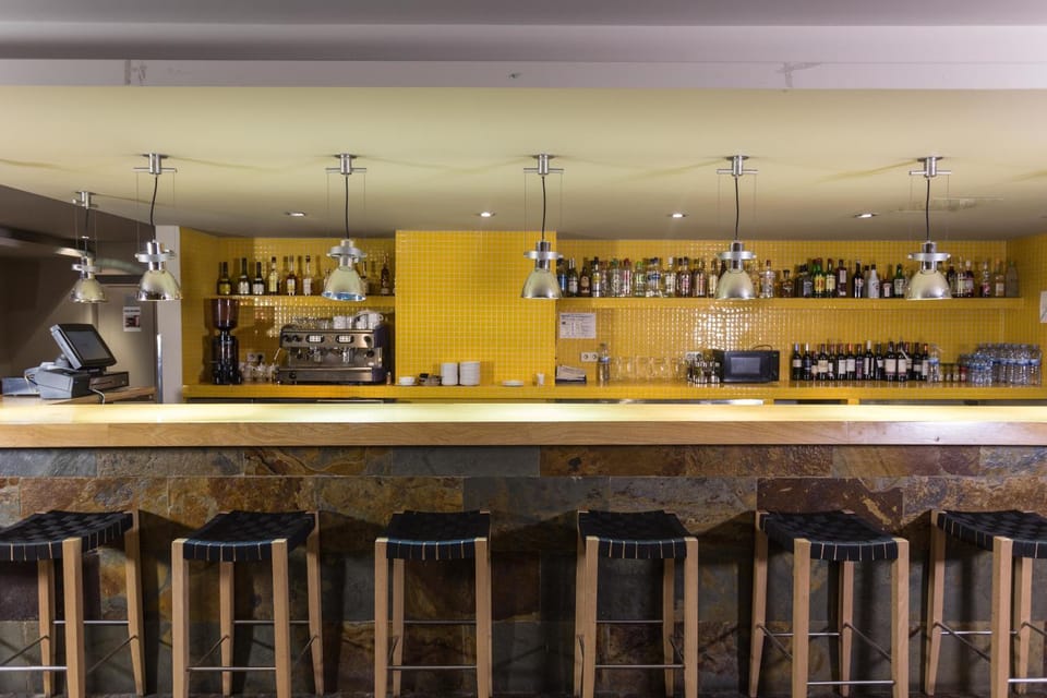 Lounge or bar